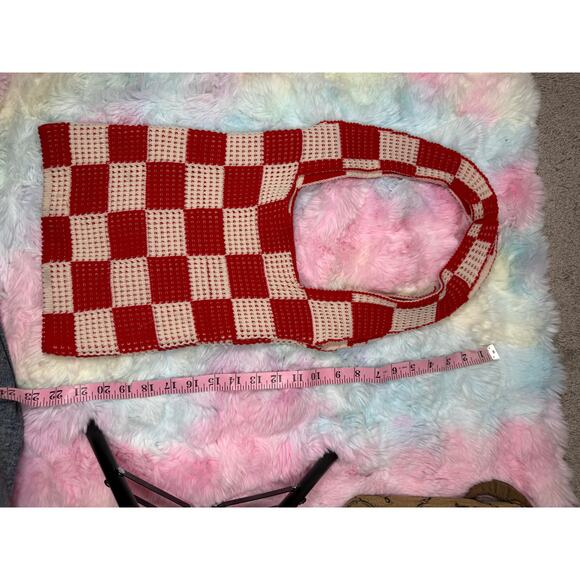 Handmade Crochet Checkerboard Tote Bag Red White Picnic Style - Picture 4 of 15